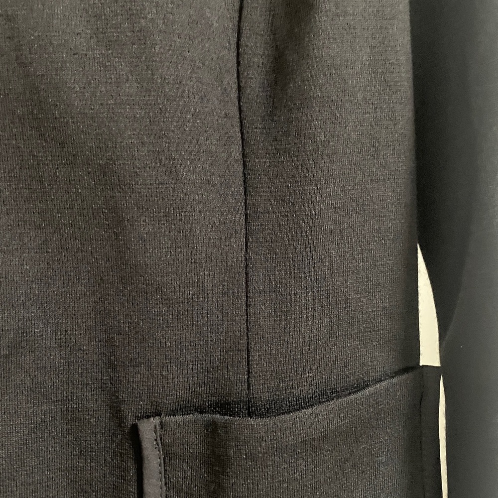 St John Caviar Black Jacket - Picture 6 of 9